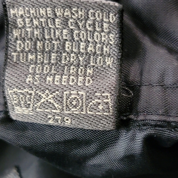 Vintage Van Heusen C.P.O. medium weight flannel shirt size medium - Picture 7 of 7